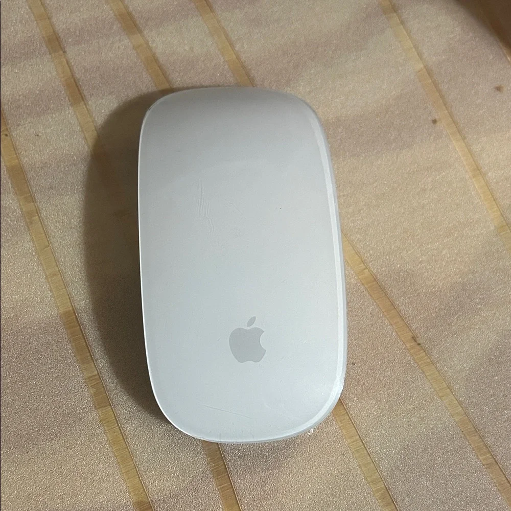 Like New Apple Magic Mouse  White Multi-Touch Surface